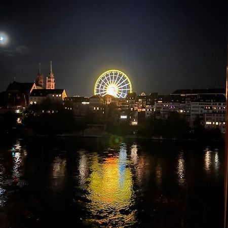 Riverside Basel Exterior foto