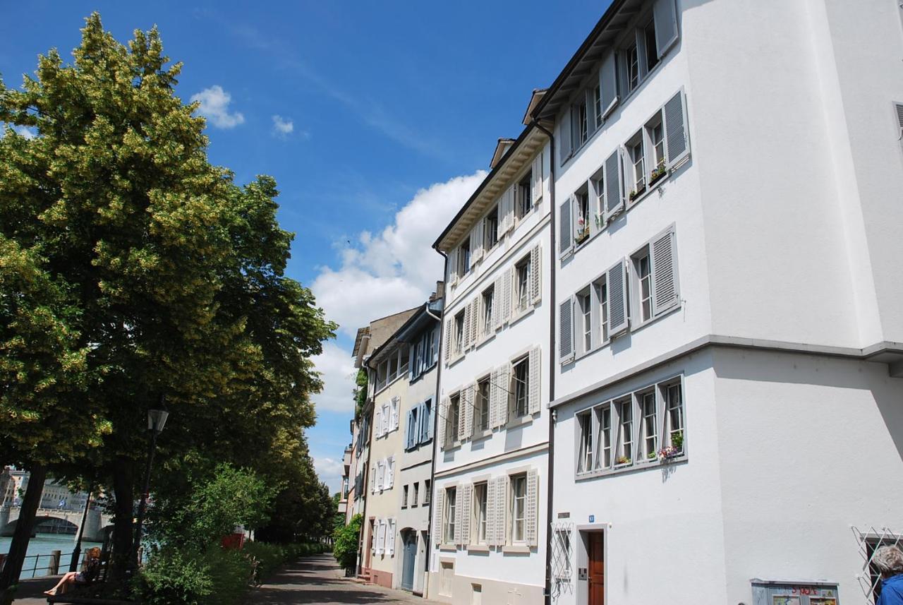 Riverside Basel Exterior foto